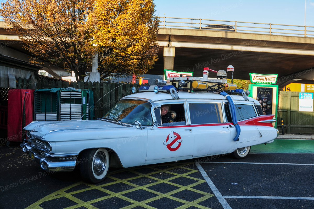 CarswithDaz's tweet photo. #krispykremeuk #krispykreme #ghostbusters #hotrodsunday #ecto1 #ecto1ghostbusters #kingston #hotrodsunday https://t.co/UEZNde3as1