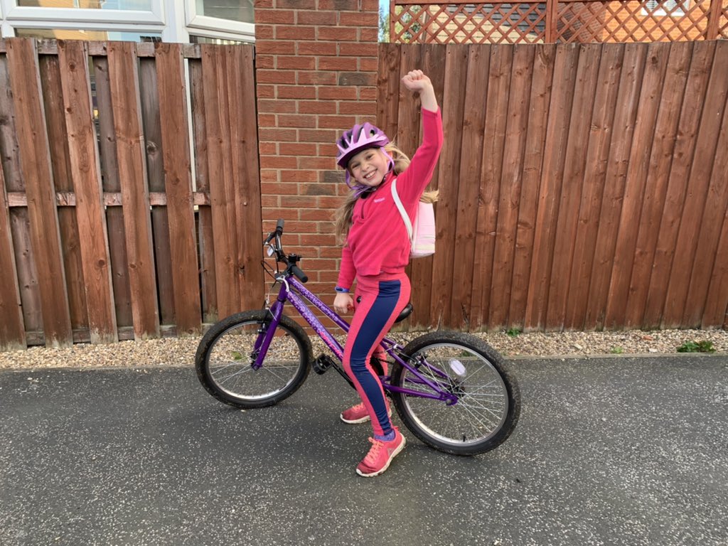 A huge well done to mini Amazelab Alex and her friends who organised and completed a bike ride for #teamtommyandlottie ❤️
Please donate if you are able to, thank you! gofund.me/630018f7