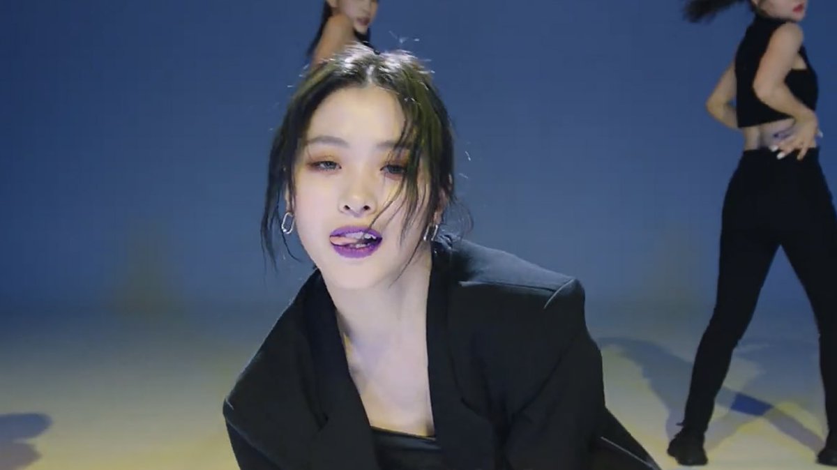 ITZYbillboard_'s tweet photo. MOST LIKED AOTM IN 1ST 24 HOURS ON YOUTUBE:

1. #RYUJIN — 648k 🆕 (*still counting) 🔥
2. Hyunjin — 647K 
3. Yeonjun — 518K LIKES
4. CHAERYEONG — 388K LIKES
5. YEJI — 330K LIKES

Ryujin breaks the previous record in just 22 Hours and 8 Minutes! 

#AOTM_Ryujin #ITZY @ITZYofficial https://t.co/OYuc4zklvb