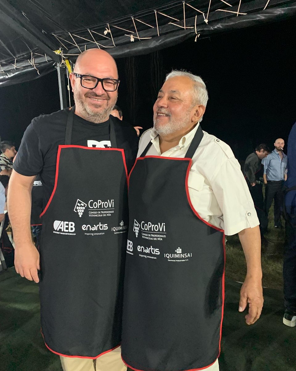 Revista Travel Gourmet tweet media