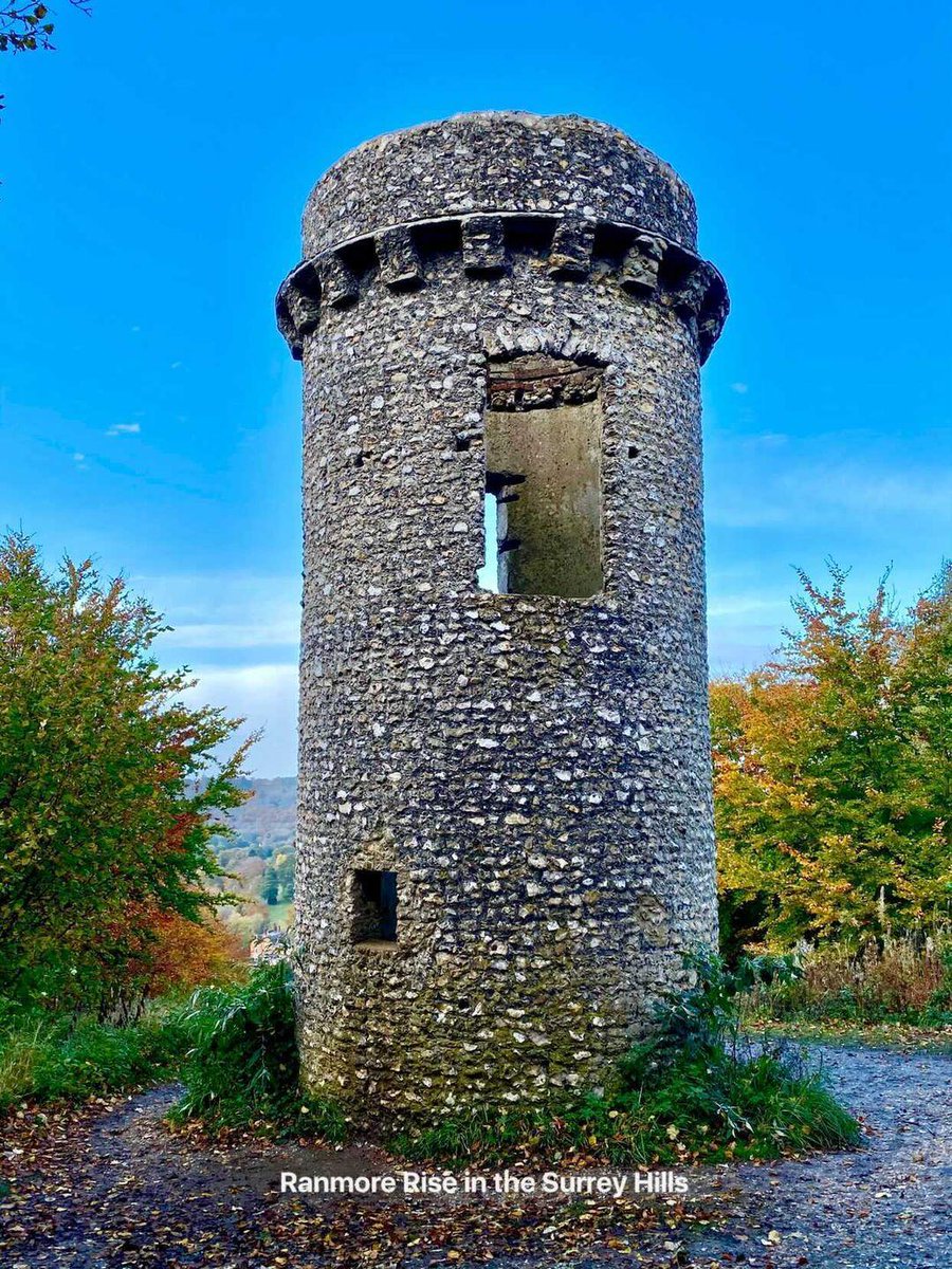 VisitSEEngland's tweet photo. Have you seen all of our top 10 photos of the week?  Here are our last three!

🧭 #Brighton &amp; Hove Seafront 📸 IG _fifis_clicks
🧭 Hever Castle, #Kent 📸 IG girlaboutwestkent c Katy Mason
🧭 Broadwood's Folly, #BoxHill 📸 @ranmorerise

Showing why we ❤️ #lovesoutheastengland. https://t.co/jMG2hhsMC1