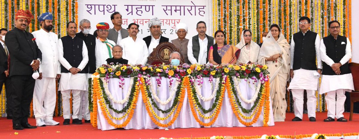 AshokChandnaINC's tweet photo. राजस्थान सरकार में कैबिनेट मंत्री एवं राज्य मंत्री के रूप में शपथ लेने वाले सभी विधायकों को बहुत-बहुत बधाई एवं उज्ज्वल भविष्य की शुभकामनाएं। https://t.co/3Zr6PjmRRR
