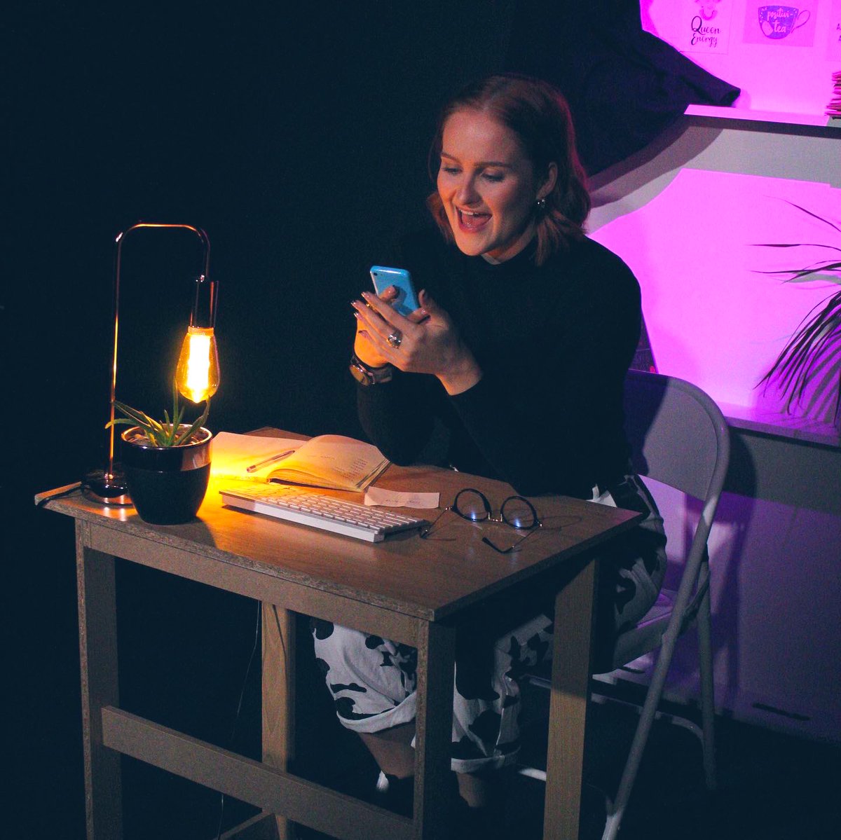 _LisaMacGregor's tweet photo. 💌MORE TICKETS RELEASED FOR DELIVERED!💌

We have be able to release a handful of tickets for TODAY’S MATINEE @ 3pm! It’s our final show, so snap em up quick if you’d like to come along!

https://t.co/QFjmnanVbC

#Brum #Brummie #Delivered #DarkComedy #Birmingham #NewWriting https://t.co/28nRBwbyWr