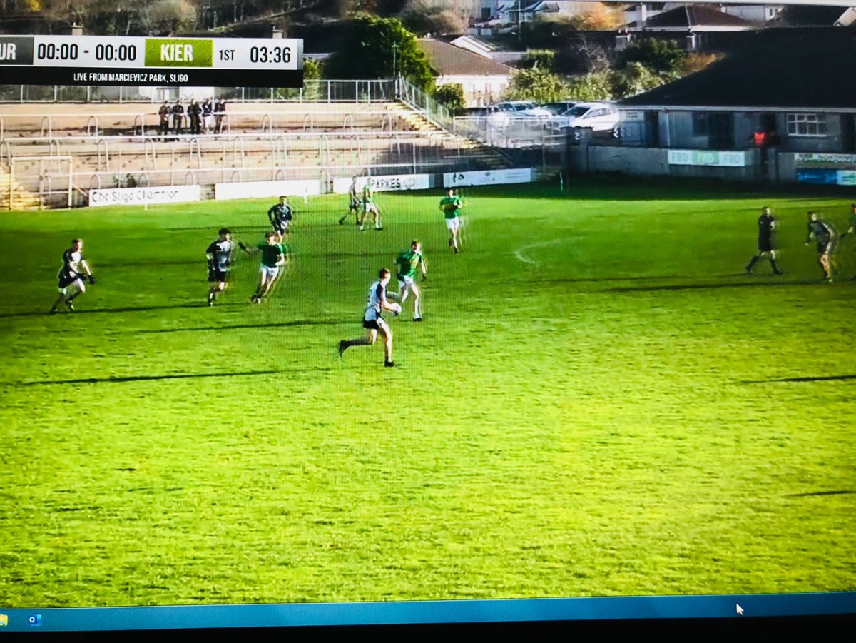 EvaLindsay20's tweet photo. Best of luck to @BelmulletGaa and their native @KennyOConnor23 lining out for @StKiernansGAA in the Connacht Senior Quarter final in Sligo today! https://t.co/qddTaQAHdd