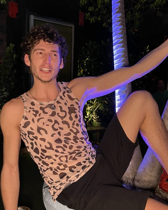 2 pic. Say cheese ? ? or I guess in this case say cheetah ?? @jj_malibu 
#tanktop #gaytop #cheetah #gay