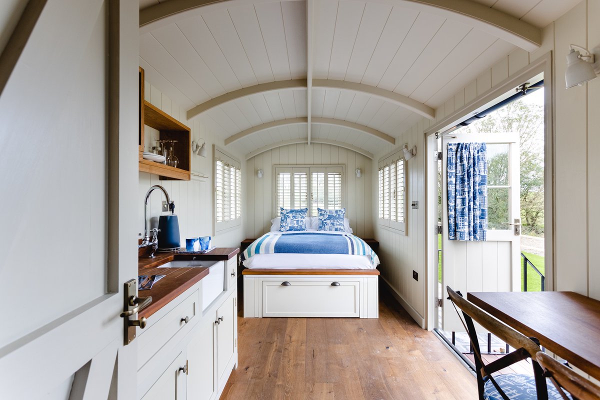 RickSteinRest's tweet photo. Introducing a NEW Cosy Cornish Weekender break at our Shepherd's Huts near Padstow 😍  You can look forward to cosy suppers at St Petroc's Bistro and our pub with open fires, The Cornish Arms, and leisurely breakfasts each morning too. Find out more here: https://t.co/SLzGkRp9VW https://t.co/n17umqlxNq