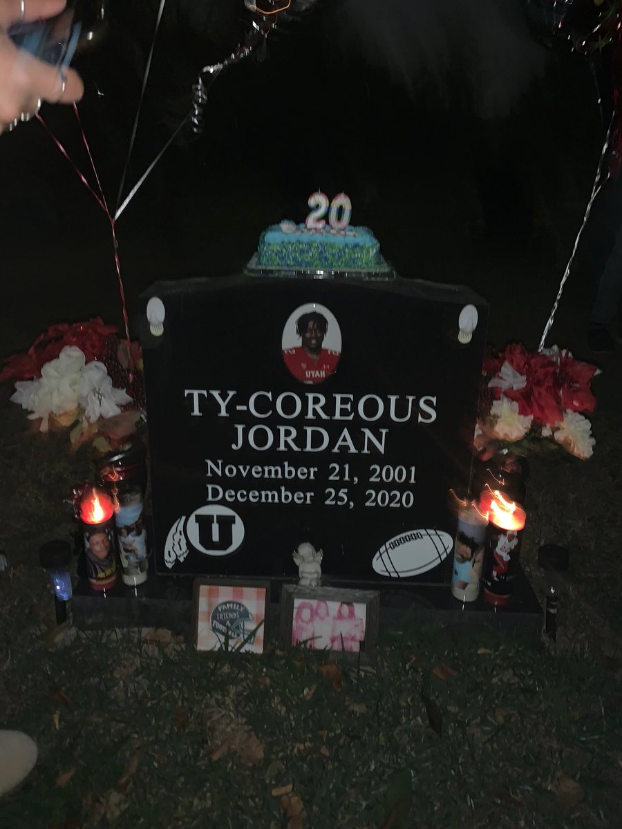 zaleeahh's tweet image. Happy Birthday love you #LLTY 🕊🥺❤️