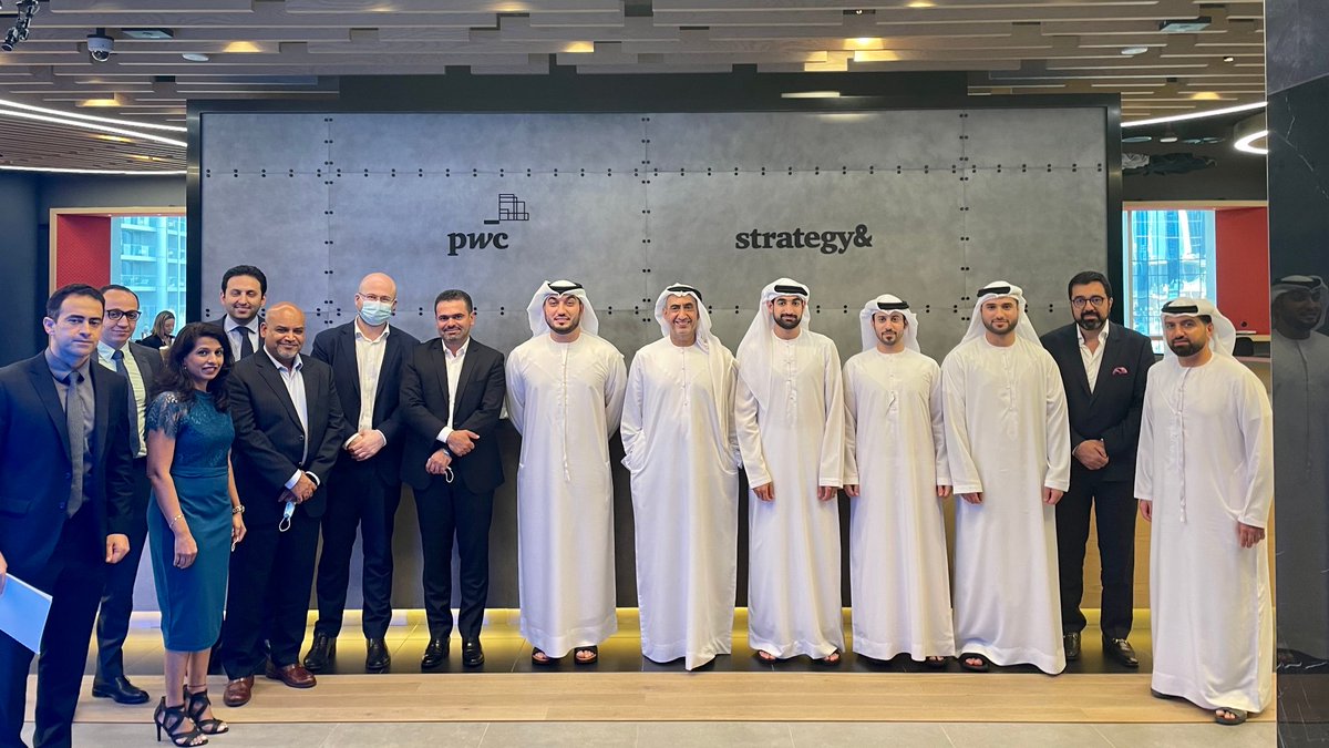 PwC_Middle_East's tweet photo. It was a pleasure to welcome Sheikh Saud Bin Sultan Al Qasimi and the team from Sharjah Digital Office &amp; 
@Sahabss_UAE to our Experience Centre in Dubai. Sheikh Saud Al Qasimi attended a workshop on digital innovations in the government services sector after a tour. https://t.co/t705oKUVA0
