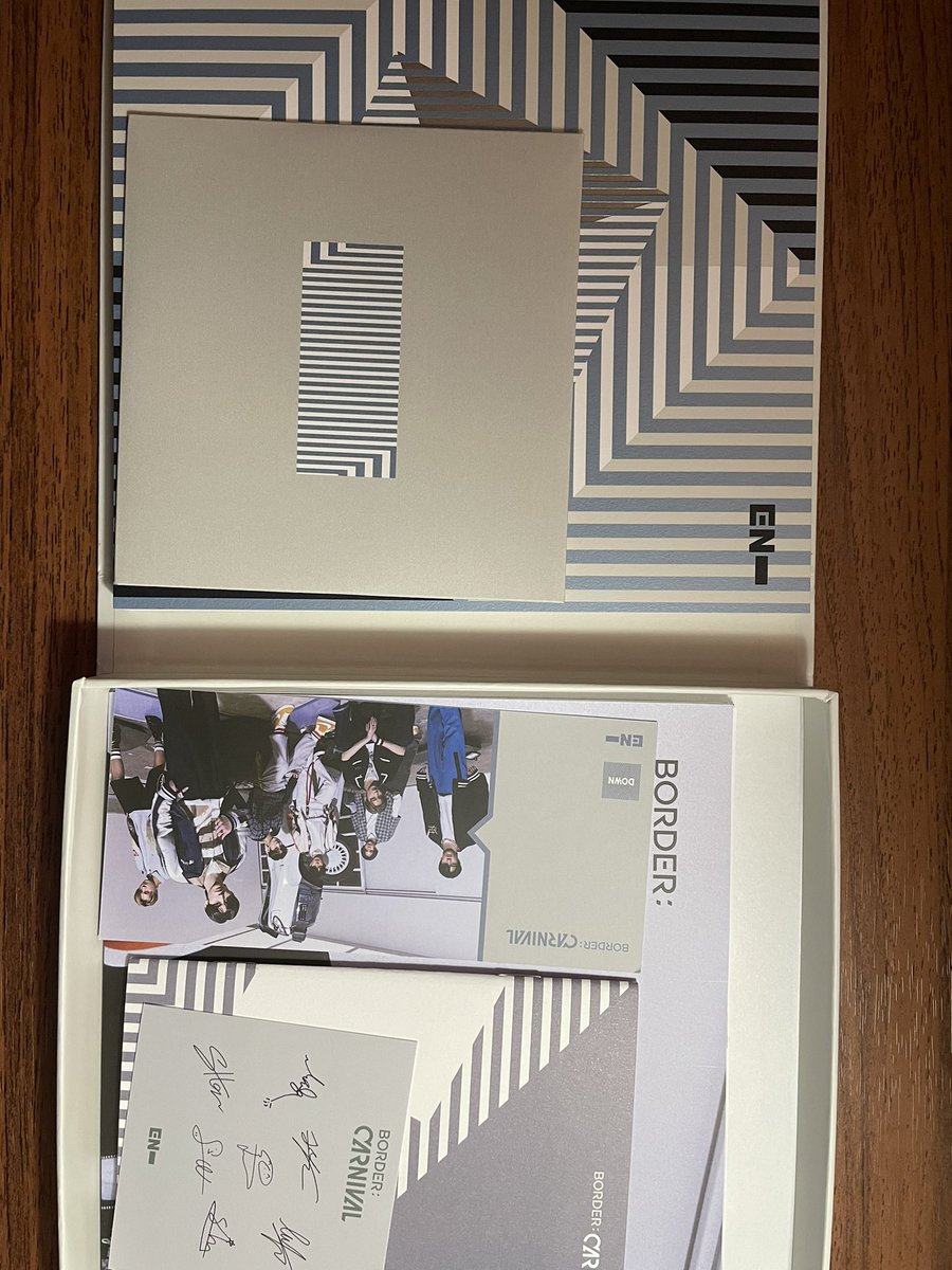 04everph's tweet photo. #04everonhand | ready to ship ! 🤩

— unsealed enhypen border : carnival (up / down ver.)
— ₱200 + lsf
— onhand
— mod: j&amp;t direct | sco | ggx
— comment “mine” (reserve for 2 days)

🏷 enha version wts lfb ph go album b:c https://t.co/YhW2mBD66i
