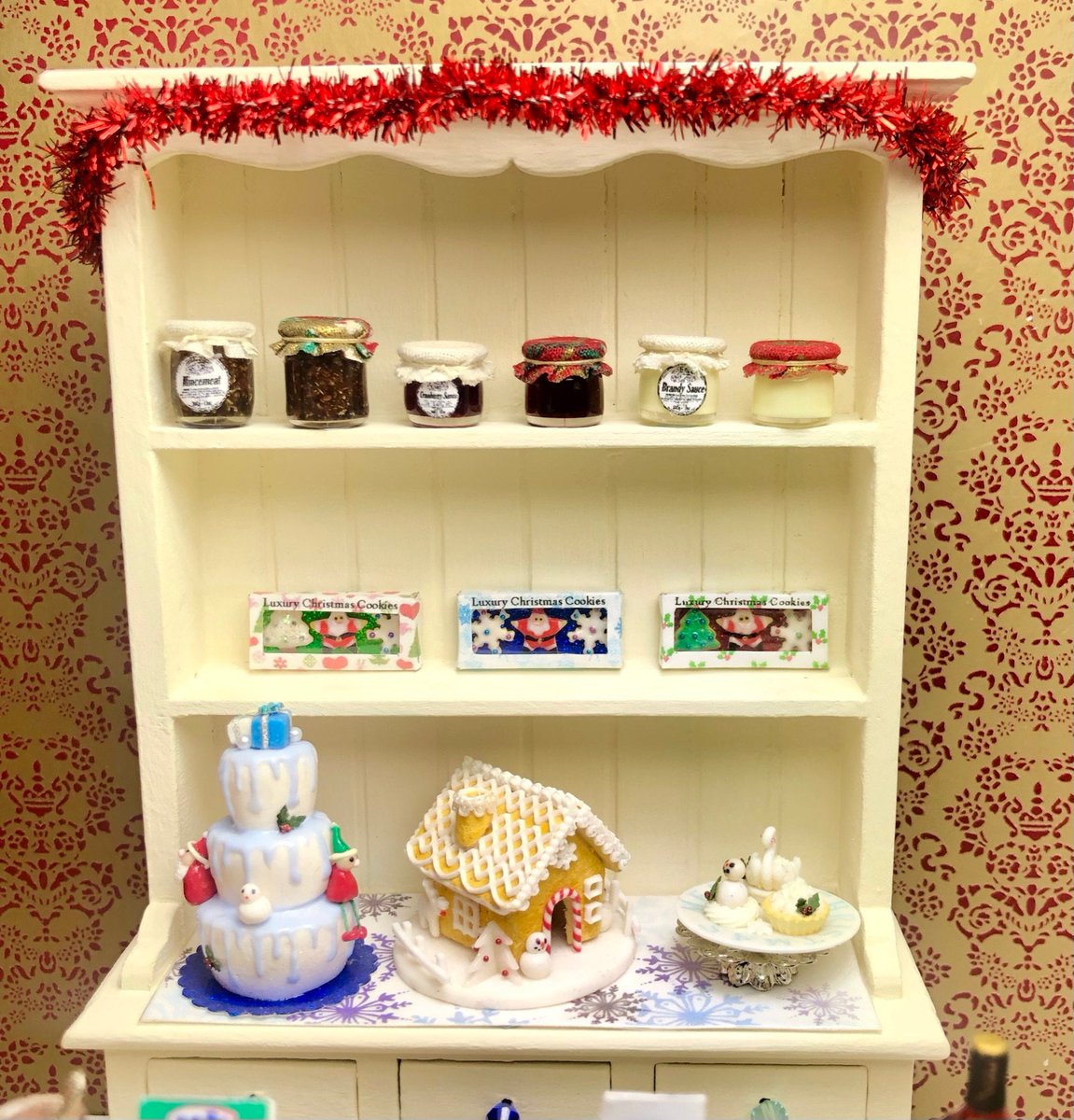 DollhouseK's tweet photo. Excited to share the latest addition to my #etsy shop: Dolls House Miniature Christmas Food Cookies Handmade in the UK from Polymer Clay https://t.co/vHBygCtr1g #christmas #dollhousefood #christmascookies #boxofbiscuits #giftpresent #nanmumgrandma #dollminiatures #shop https://t.co/9gW1lSvXPq