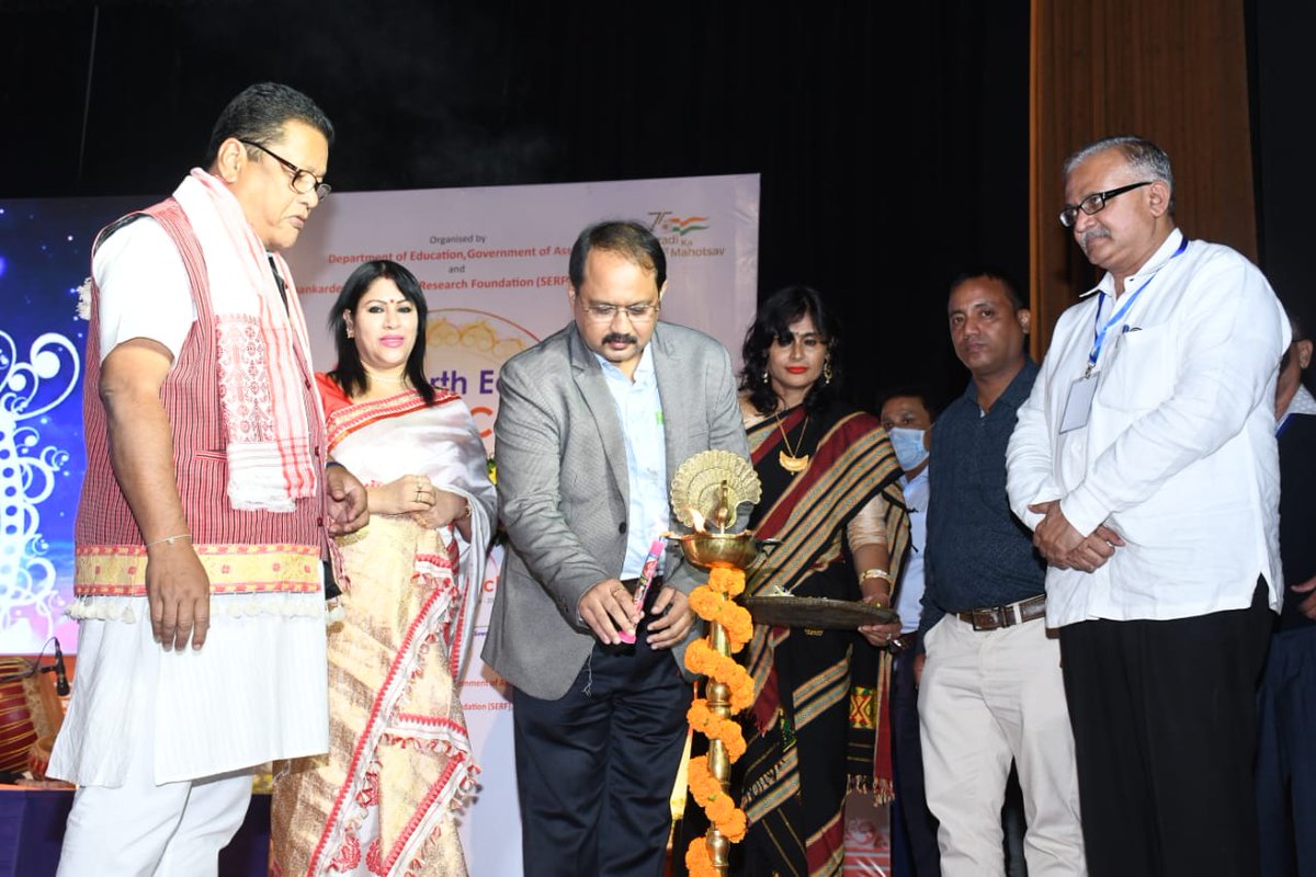 NEEdCon_21's tweet photo. Glimpses of Cultural Evening
North East Education Conclave 2021
@dpradhanbjp 
@ranojpeguassam 
@mygovassam 
@CMOfficeAssam https://t.co/piTDHyxcUT