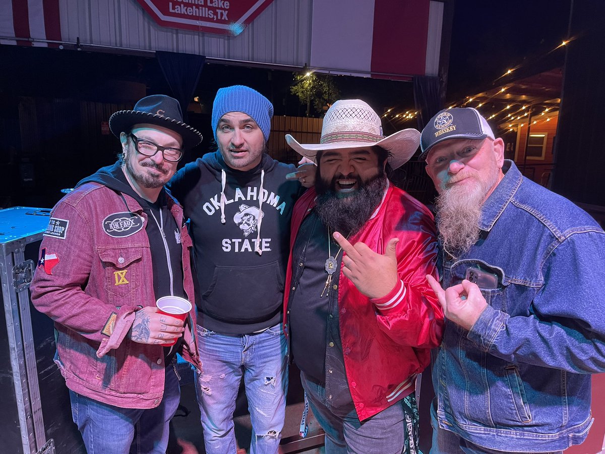 Kin Faux Music tweet media