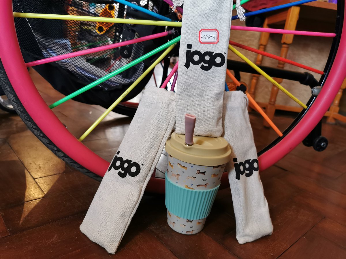 KiahCCL's tweet photo. @jogostraw I love my jogo already. I hate the cleanup of coffee machines and the time for them and even pour over. Now I can just put it all in the cup and start drinking. Great for loose leaf tea too 😊 https://t.co/mfOGme2Ol8