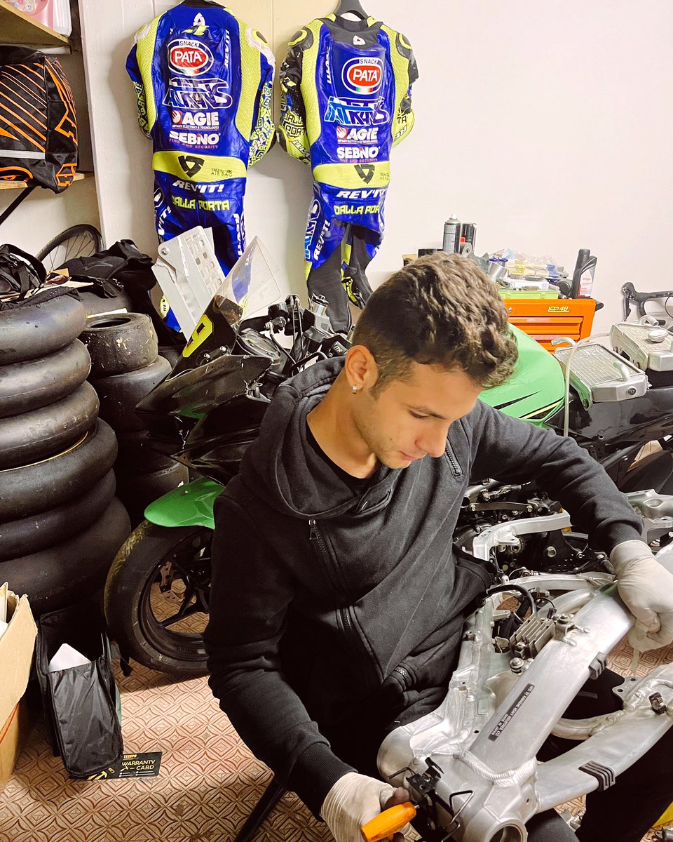 Lorenzo Dalla Porta tweet media