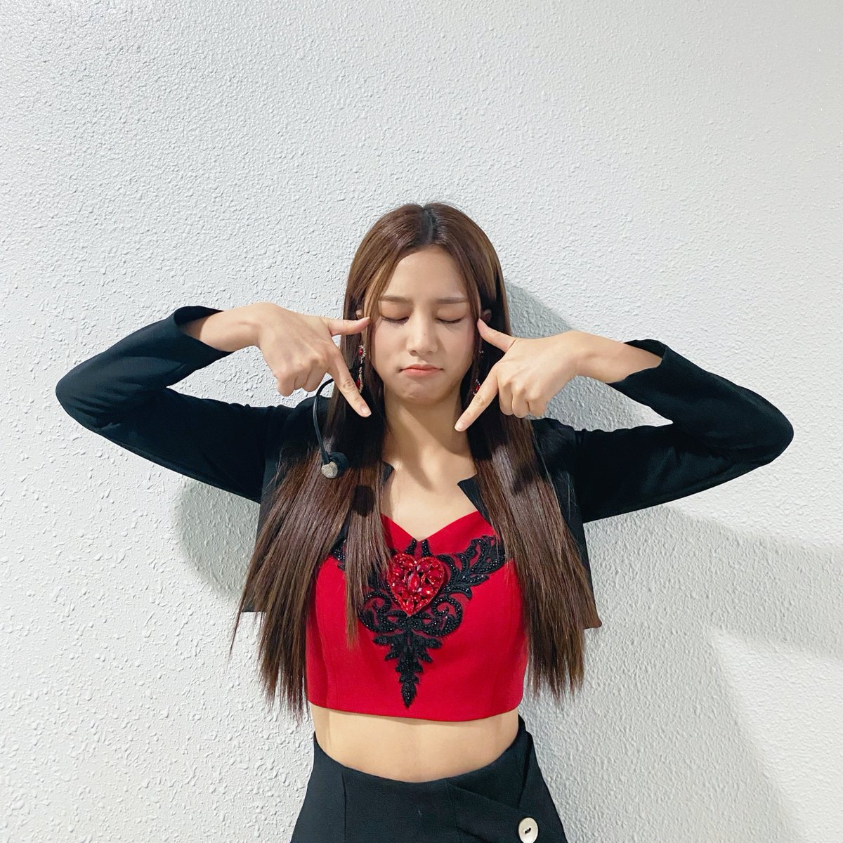 officialLABOUM's tweet photo. [#솔빈]

라떼가 보고 싶은😭 솔빈의 마음을 알아주라주라❤

#LABOUM #BLOSSOM 
#키스키스 #KissKiss
#다시_만나_설레게_해 https://t.co/b5GXl4jiAS