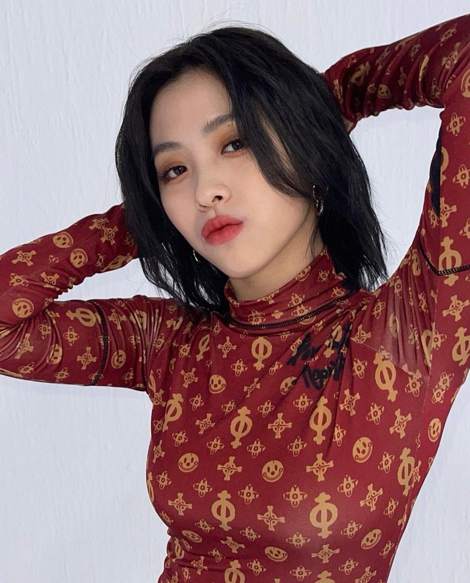 ryuitzae's tweet image. no thoughts, just RYUJIN