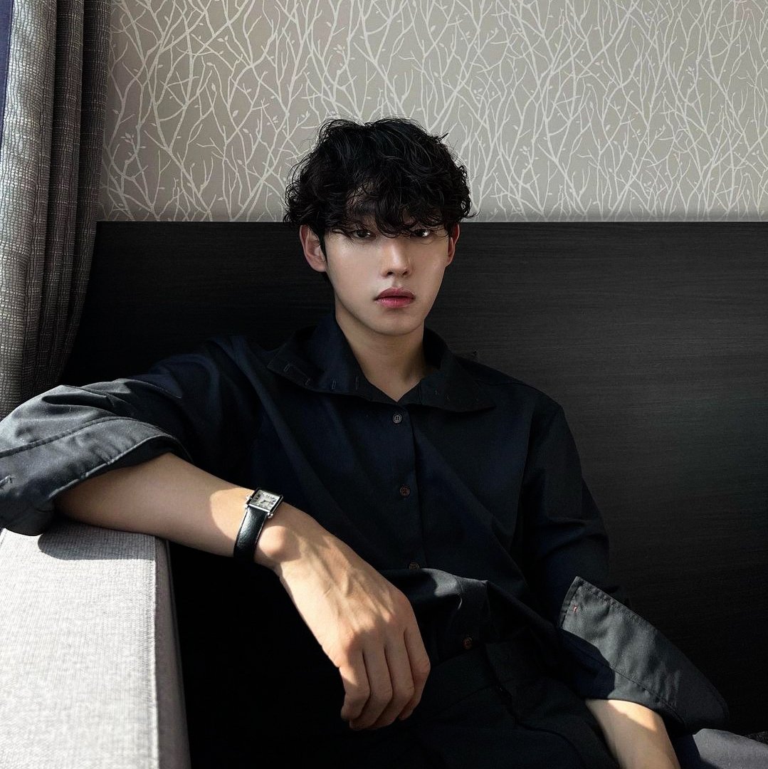 6rkangel's tweet photo. ㅤ
ㅤhttps://t.co/NBzfwAMvkb
ㅤ211121. 17:32.
ㅤready to listen for some stories
ㅤand enjoy the night. see you! 👻
ㅤ
⠀ #TOTGA
⠀ #AlabRadio https://t.co/ObJbVAq2L2
