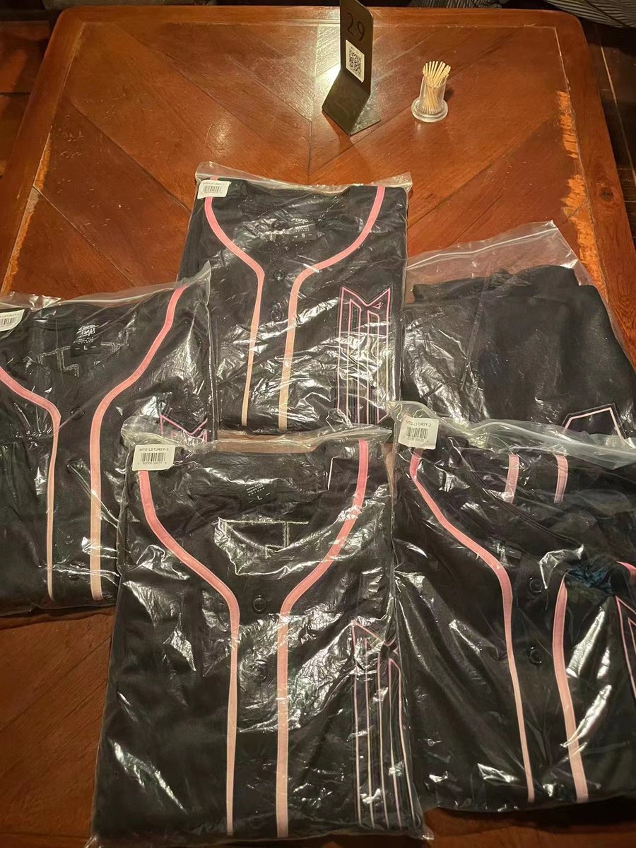 Always support you!@illenials <a href="/ILLENIUM/">ILLENIUM</a> <a href="/svddendeath/">SVDDEN DEATH</a> <a href="/MitisOfficial/">MitiS</a> 😚😚