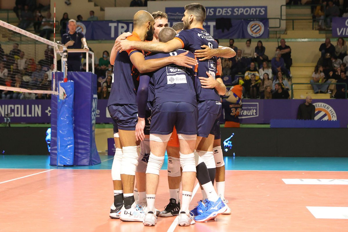 Lendemain de Victoire ✌️ 

#volley #volleyball #lam #lnv #j8 #team