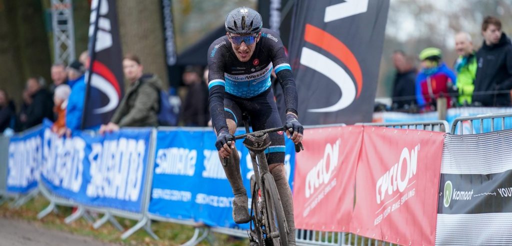 WielerFlitsBE tweet media