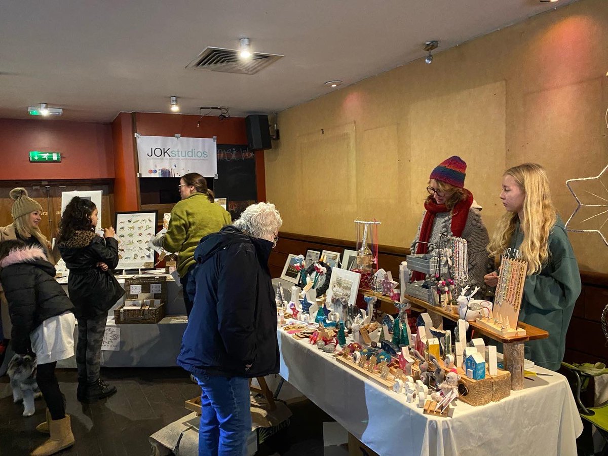 Just a reminder of today’s Tolworth Christmas Fair between 10 and 3 in the old Broadway Bar. Support your local creatives this Christmas it’s a present for them and you