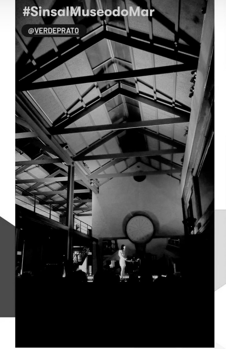 Ayer Verde Parto,  maravillosa en el festival <a href="/Sinsalaudio/">Festival Sinsal</a> celebrado en Vigo, continúa demostrando su autenticidad en el escenario✨✨💜💜