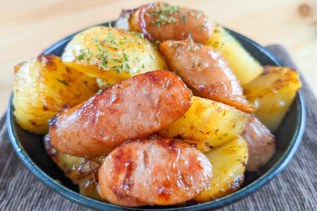 シンプルで簡単！バター&麺つゆの風味がとっても美味しそうな、「ジャーマンポテト」レシピ！