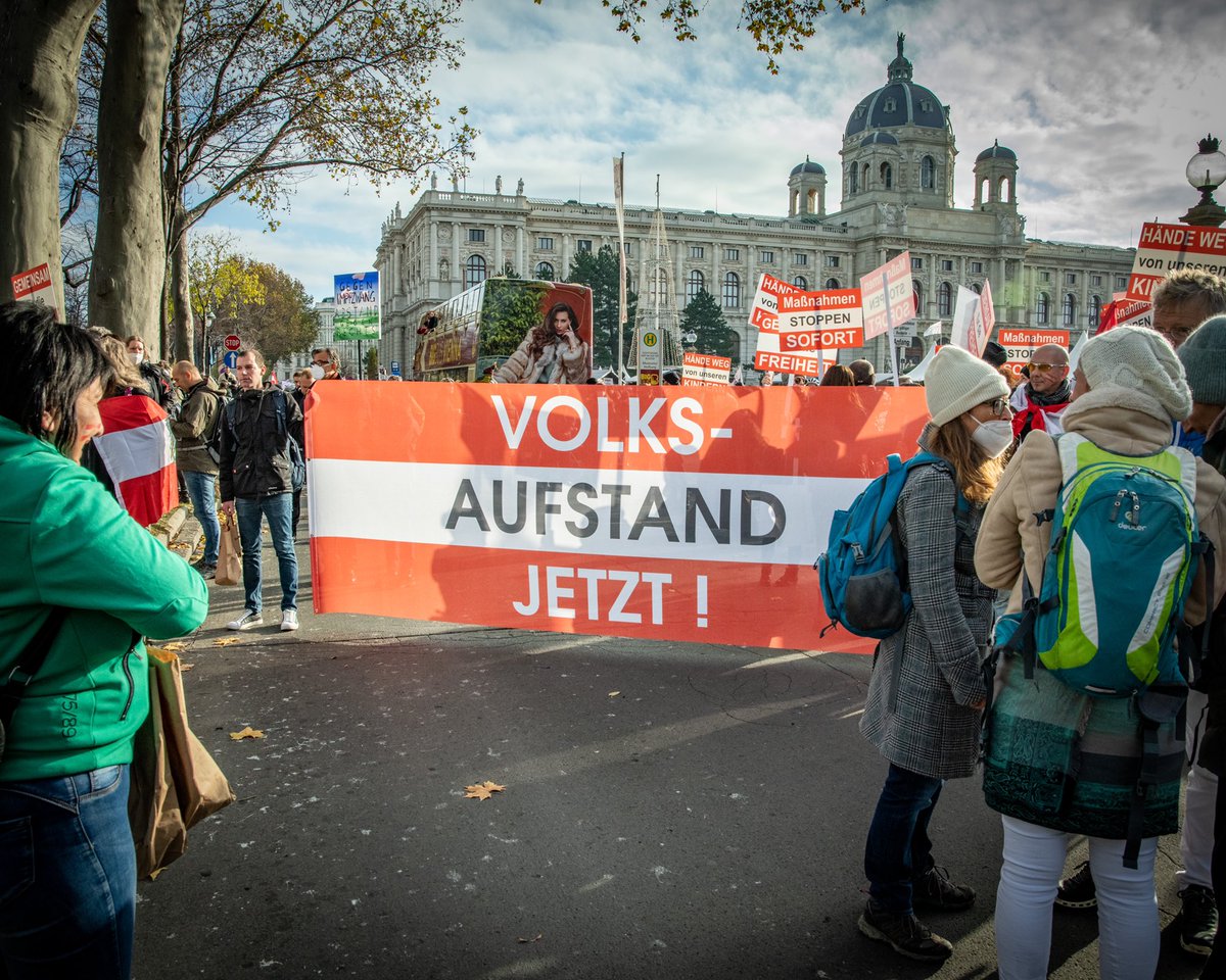 ER_Bund's tweet photo. Unsere umfassende Bildergalerie zu #w2011 #wi2011 #wien findet ihr hier auf Flickr:
📸https://t.co/ofJVehLebD https://t.co/S2tuttGoW6