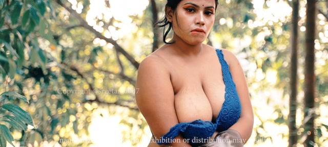 Prodip40900223's tweet photo. @HotXvip Cast please NAARI magazine model https://t.co/RrIlr0Py2o