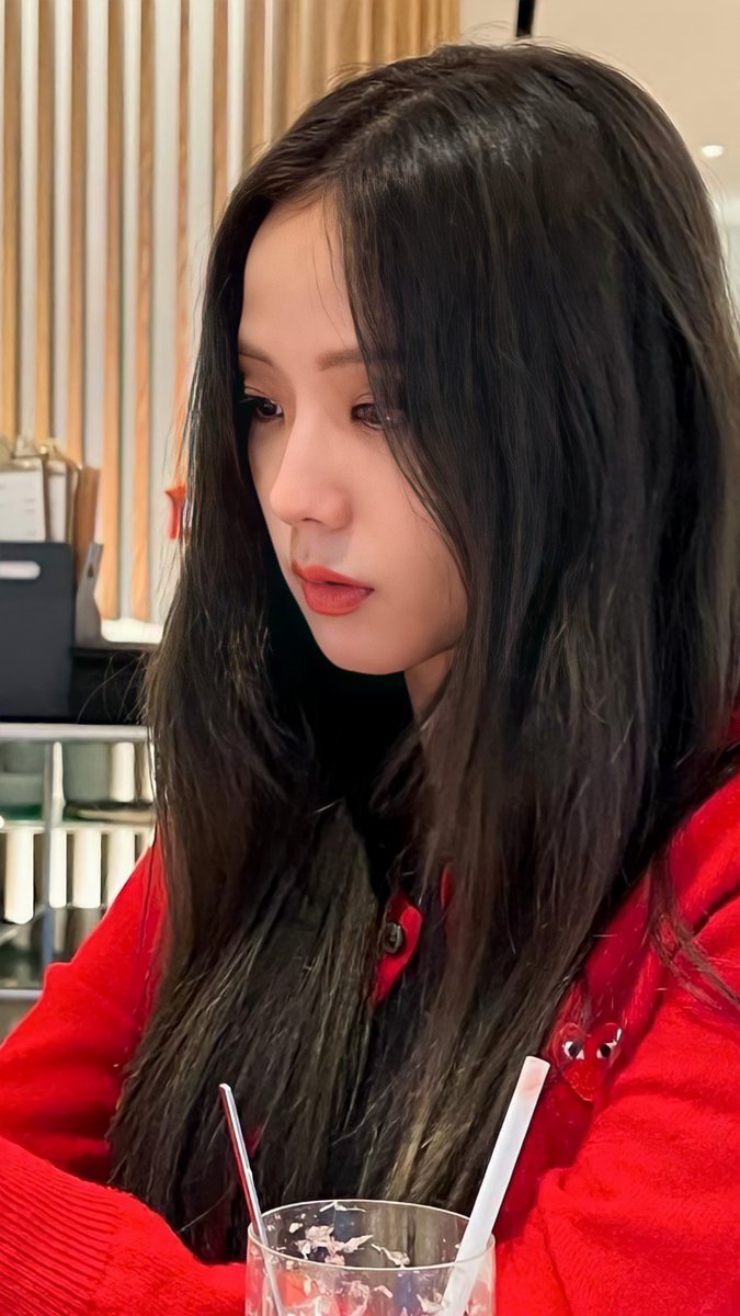 BPINKSWALLPAPER's tweet photo. 211107 JISOO IG Post HD wallpapers extended version

DM for requests

#BLACKPINK #JISOO @BLACKPINK https://t.co/o0JhS68l7s