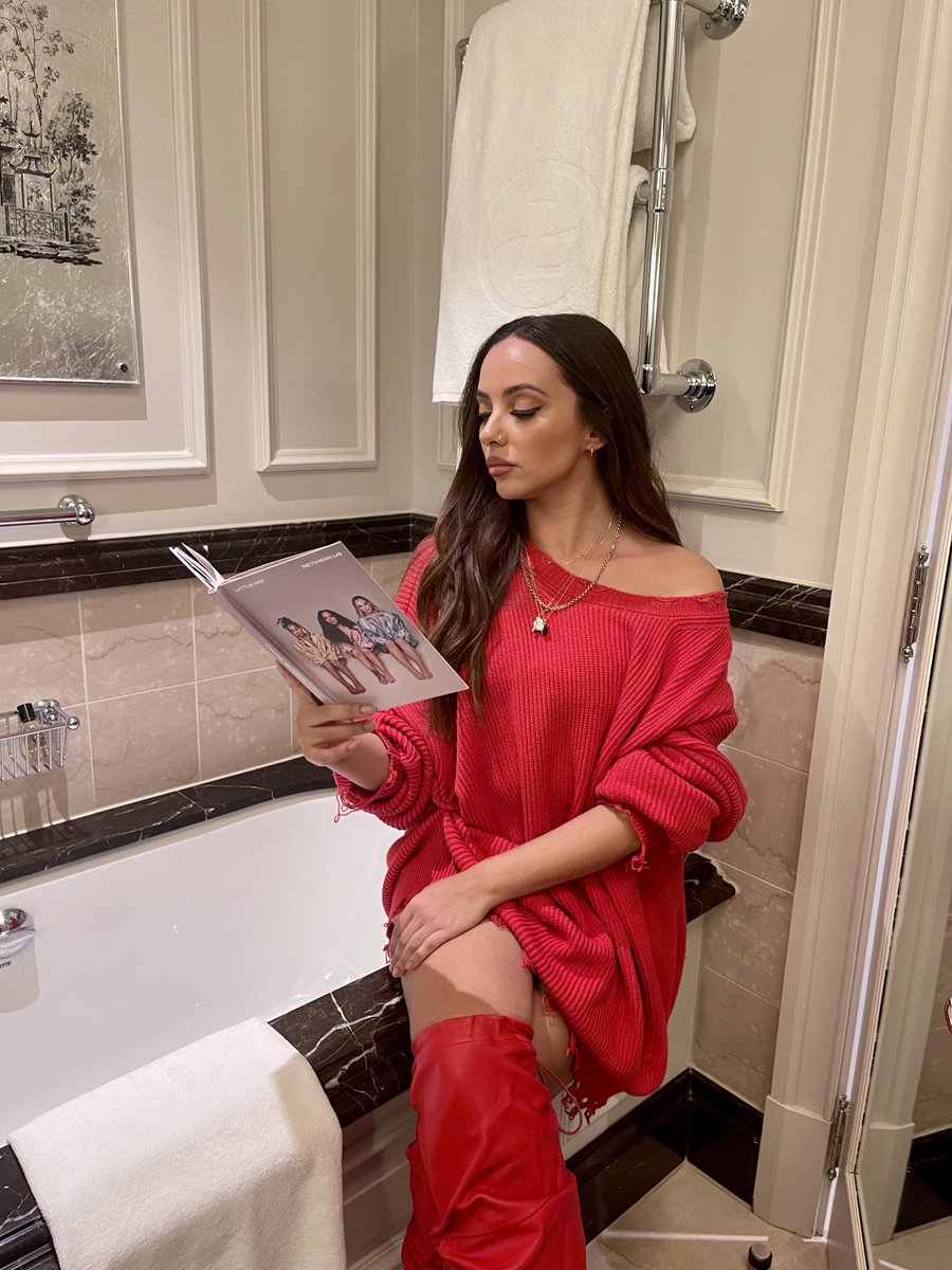 LittleMix's tweet image. Reading is fundamental lttlmx.com/betweenus