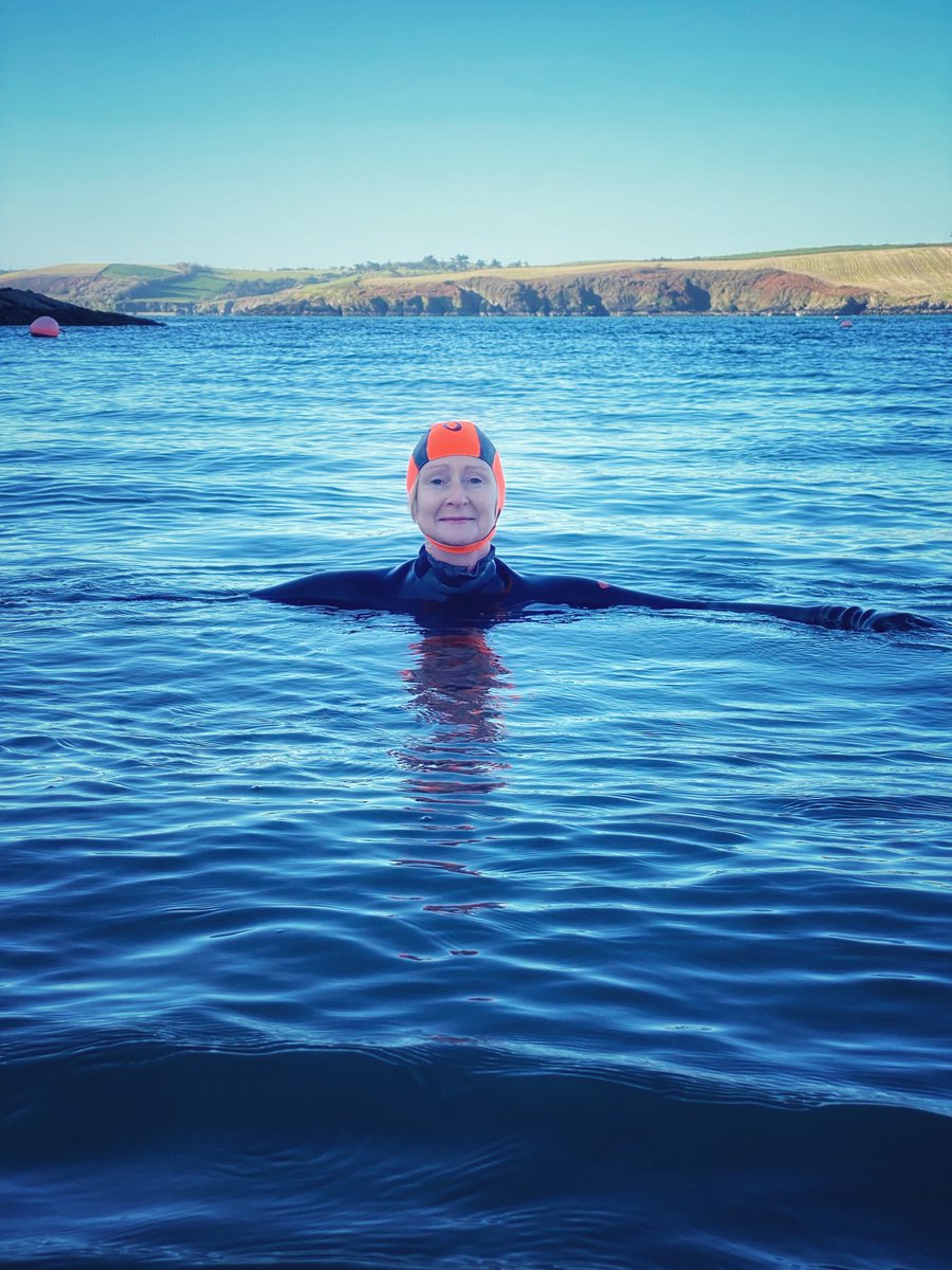 Prof_FiChambers's tweet image. What a BEAUTIFUL day for a swim #Kinsale 🇮🇪 🏊‍♀️ #goodtobealive #gratitude