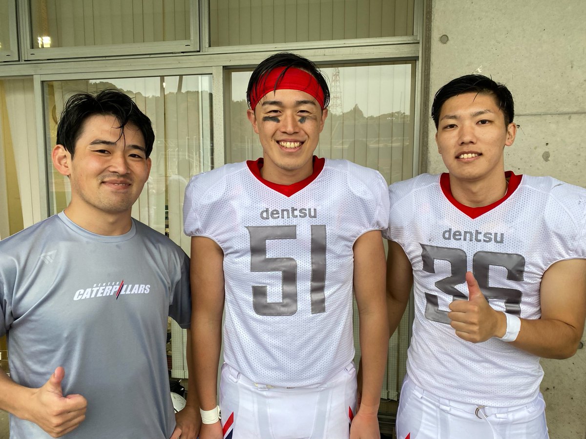 footballstore55's tweet photo. 2018年の甲子園ボウル出場を決めた関学の逆転サヨナラFG。あのキックの中心人物3人です。Xリーグでもいつか、あの日に負けず劣らず劇的なシーンをつくり出してほしいです��#アメフト #電通キャタピラーズ https://t.co/b34xdxPuYi