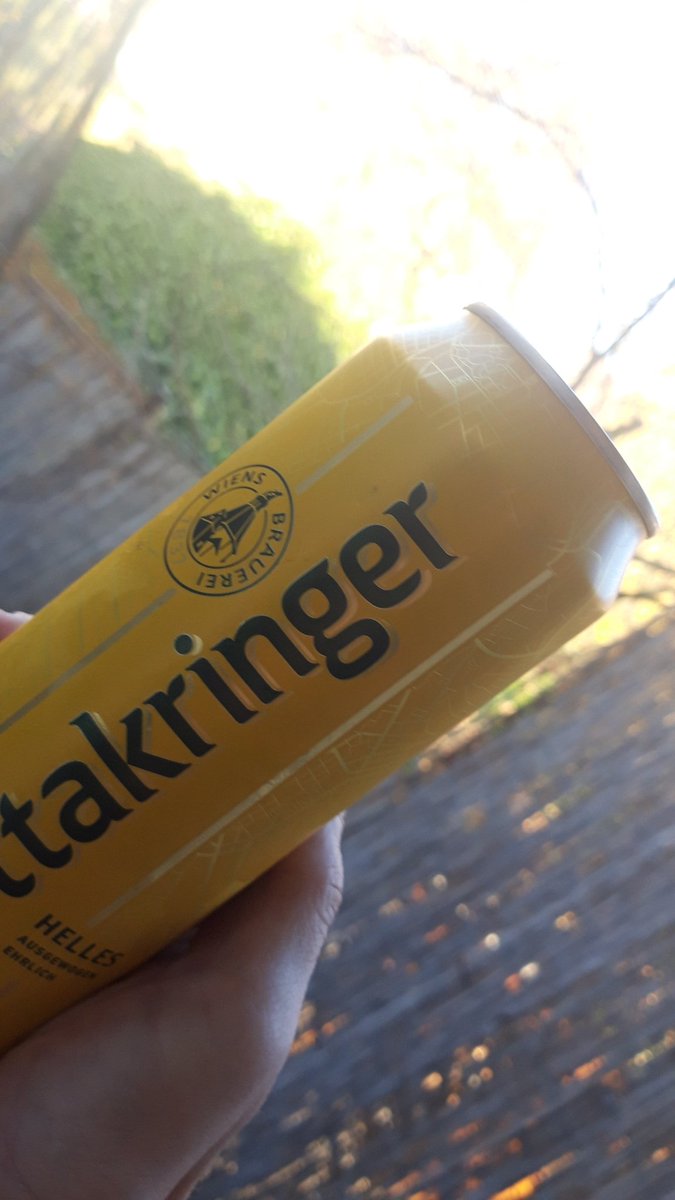 DraglLars's tweet photo. Reparaturblech geht hinein. Weitere werden wohl folgen müssen. https://t.co/otYjB3qVk1