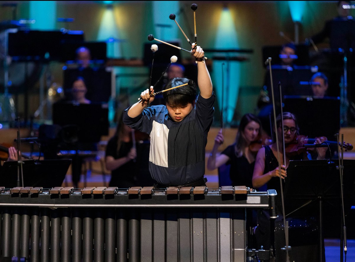 🏆 His performance of Keiko Abe's marimba concerto Prism Rhapsody was described as a "kaleidoscope of colours and expression" 
Fang Zhang BBC Young Musician winner 2020🎼
Applications for the #BBCYoungMusician 2022 competition are now OPEN
👉💻 bbc.co.uk/youngmusician