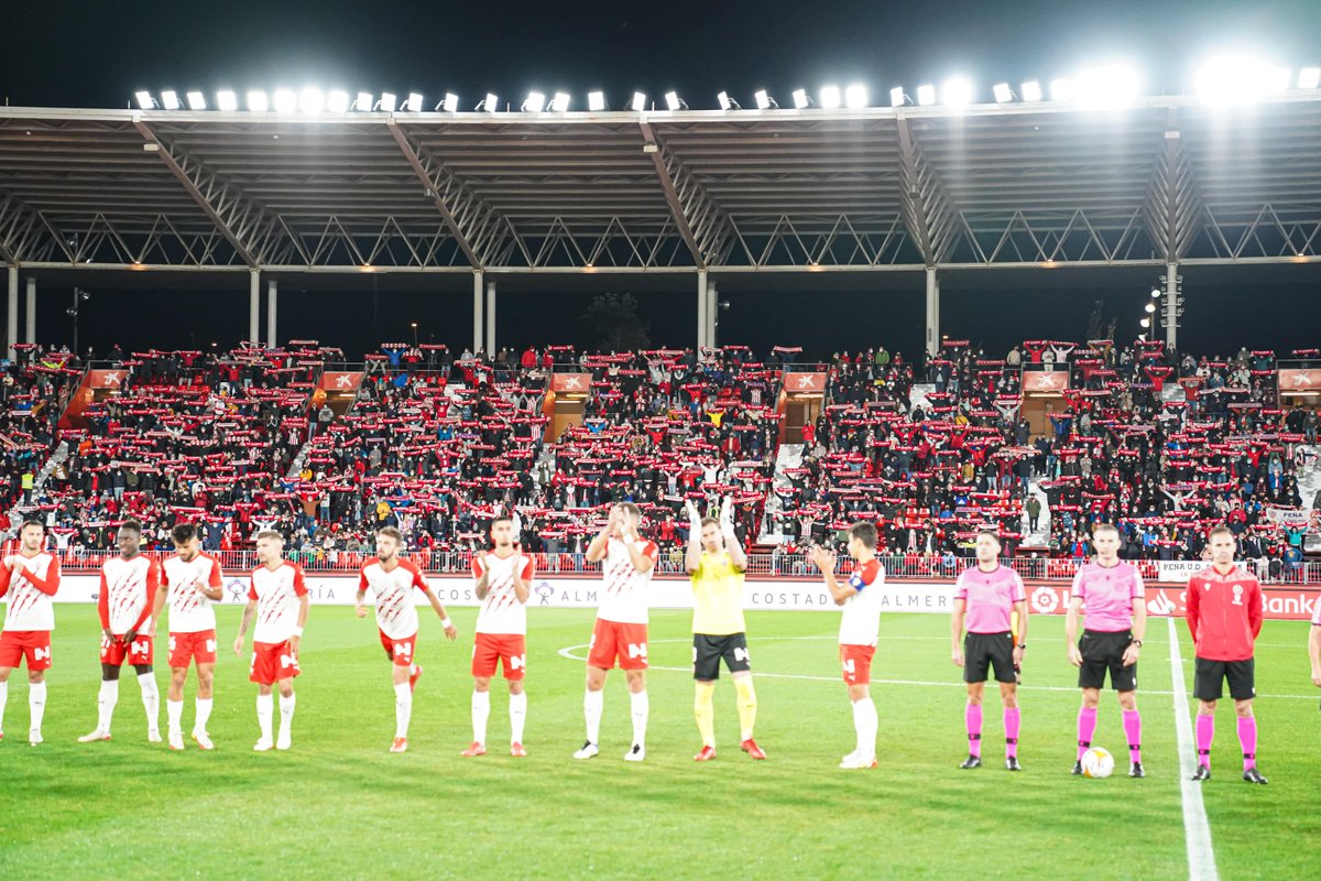 1️⃣2️⃣❤️🤍
GR·ACI·AS