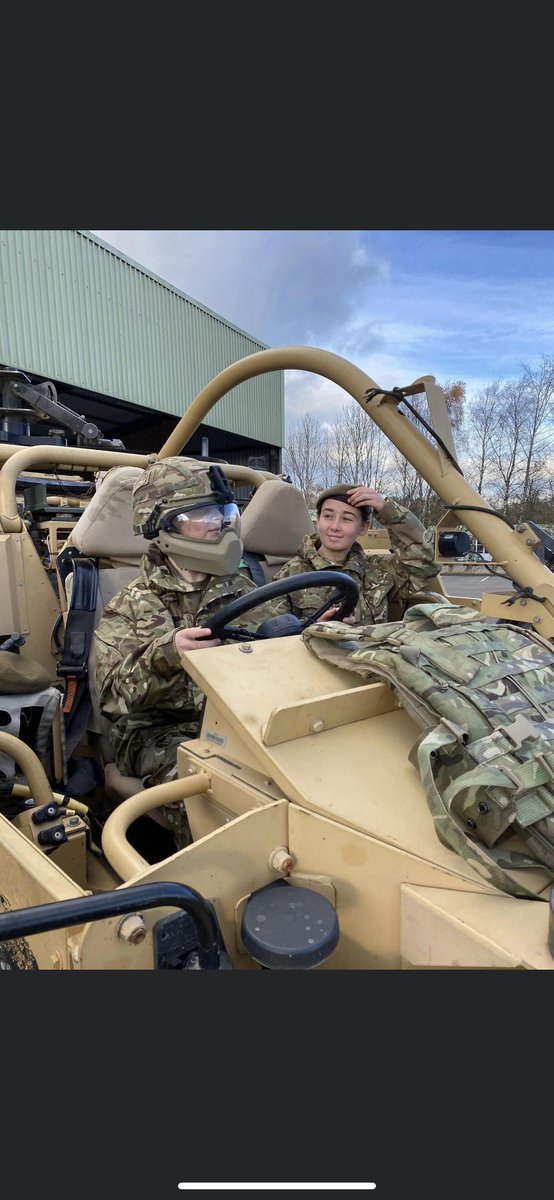 RSO_HSY's tweet photo. Yesterday we took some of the detachment on a visit to @scots_guards the cadets had a great time and thanks to all the lads that helped put this day on for the kids https://t.co/cFocqRNDfP