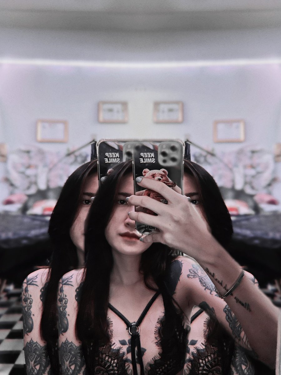 RabbitTattooed's tweet photo. ♠️♣️🖤 https://t.co/MKfp6iIGd3