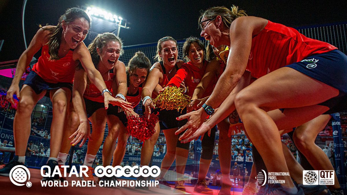 PaulaJosemaria's tweet photo. CAMPEONAS DEL MUNDO 🏆🇪🇸🌍 https://t.co/fslFKDmjOs