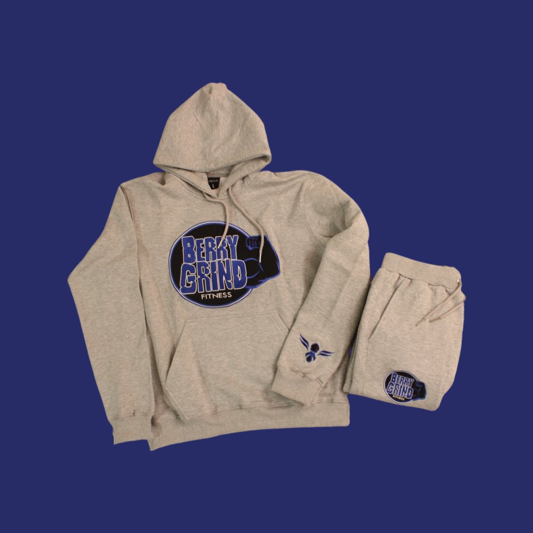 lngevty's tweet photo. Berry Grind sweatsuits for Louisville personal trainer 🔥🔥🔥 https://t.co/2pAp1nyBWr