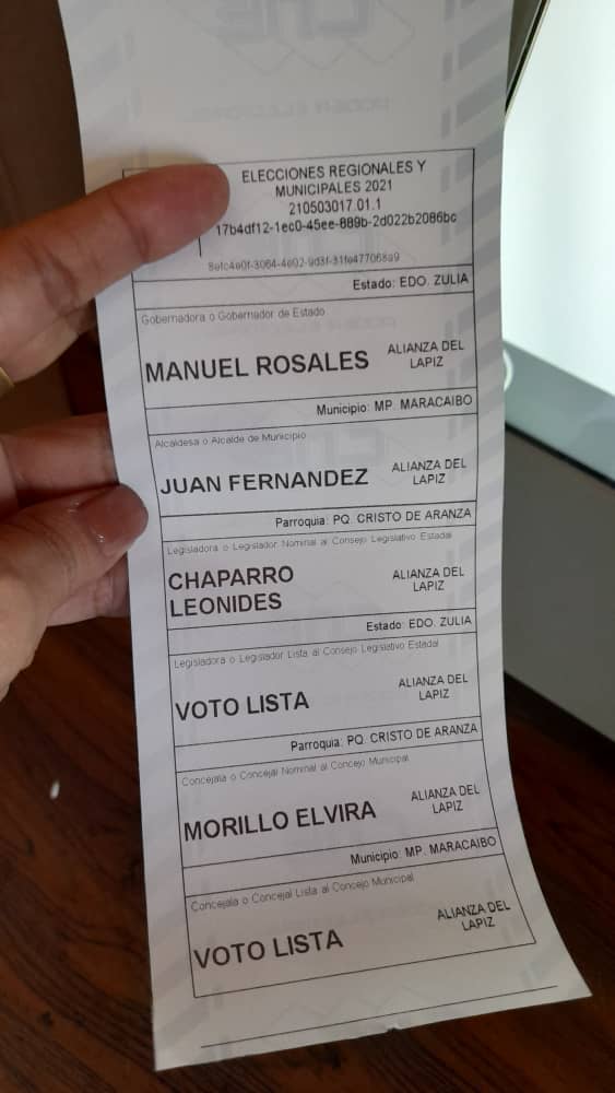 DateUnChanceMcb's tweet photo. Vota inteligente.... VOTA LÁPIZ✏️✏️✏️✏️ https://t.co/dfbP94ilob