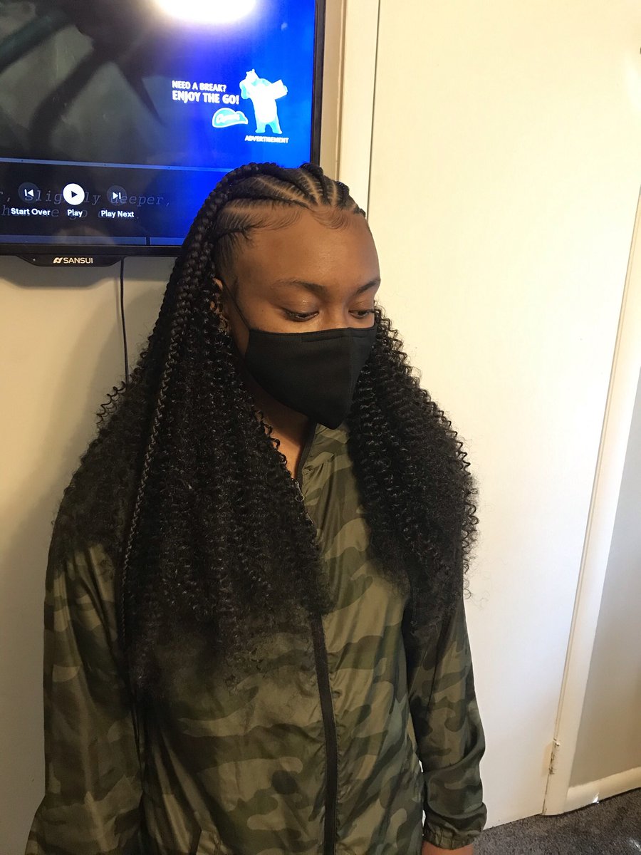 Hairpluganna's tweet photo. This style is now available on my website 💕Hair is included ✅

Click the link in my bio for booking ⬅️ #ssu #gsu #scad #savannahbraider https://t.co/EADxm8GLb2