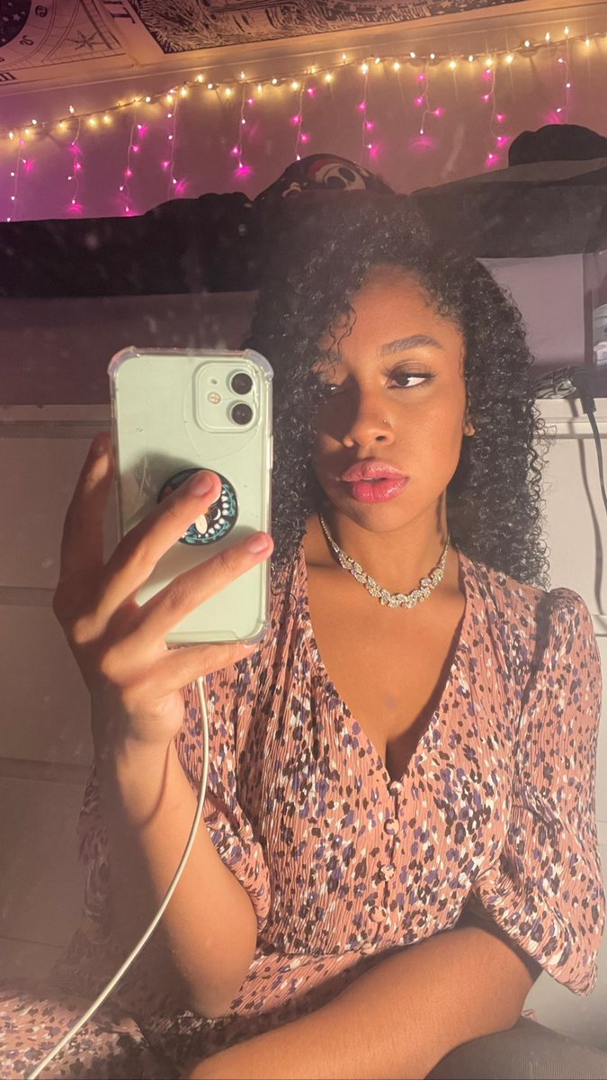 💛 lyss (@lyssy__) / Posts / X