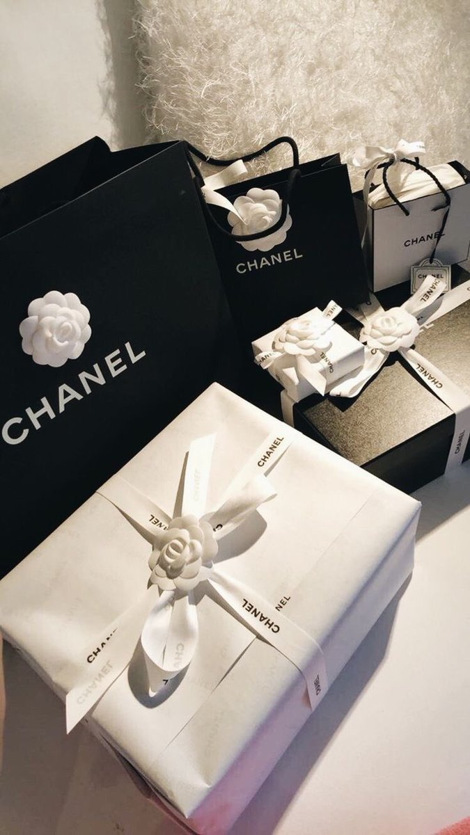 HI AAA CONGRATS BEH! Happy wedding po and I would like to thank you both for trusting us in handling your wedding. ^^ Worth it din ang pag cram natin charot. Stay strong lovebirds!! Accept this humble gift we have from my fiancé and I. <3 mahal ko kayo. <a href="/Amore_Pawin/">PAWIN NIKOLAI</a> <a href="/Amore_Marc/">PAHUN RILEY</a>