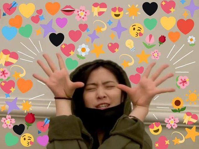 Rhudolphs's tweet photo. DDUMINNIEEEEE. please get all the loves you deserve from me <333 BUT LET ME CORRECT ONE THING. I AM A RUDOLPH NOT A DOPLHIN. ): but dolphin is cute too though but nothing is cuter than us :3 preach!! https://t.co/jSA1nSTNhY