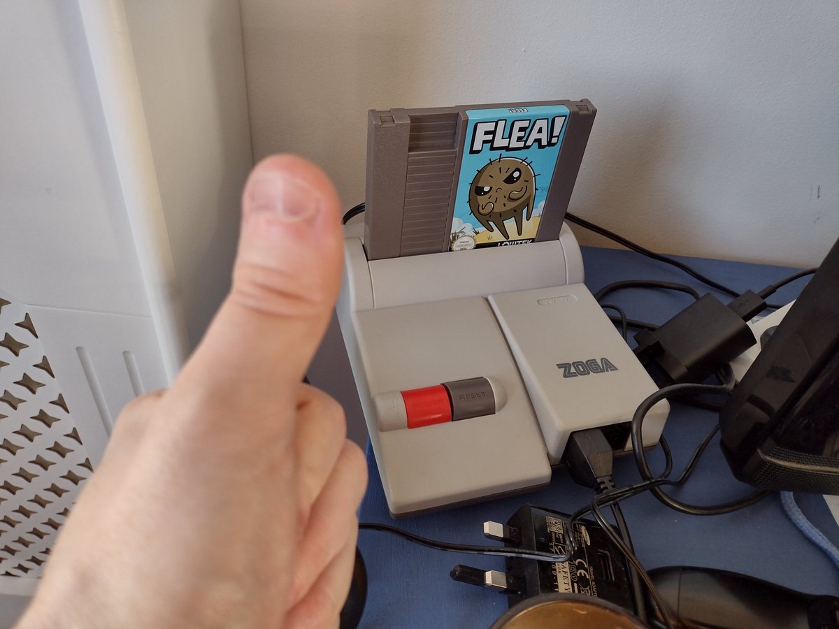 Wallmasterr's tweet photo. Got a couple more #NES clones. Just for people wondering. #NESmaker games seem to work on the #zoga but at pal speed and no luck on the retro freak even through SD with Fake mapper 2 :(
#nes #nesdev #retro #emulation https://t.co/ItlN50WRjw