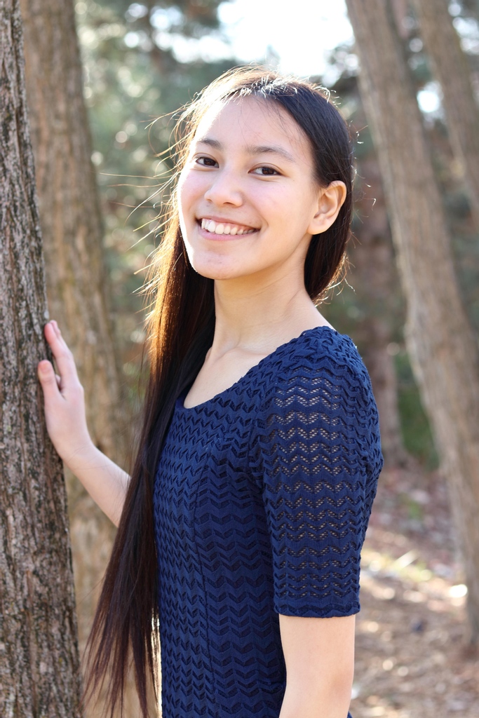 UDaytonMusic's tweet photo. Happy #musicmajorseniorsunday
Name: Teresa Grijalva
Major: Music Therapy
Primary: Piano
Hometown: Ann Arbor, MI
.
What is your favorite part about attending UD? 
“The sense of family in the music department. Everyone looks out for each other &amp; makes the space feel very safe.“ https://t.co/3diGFKUS5i