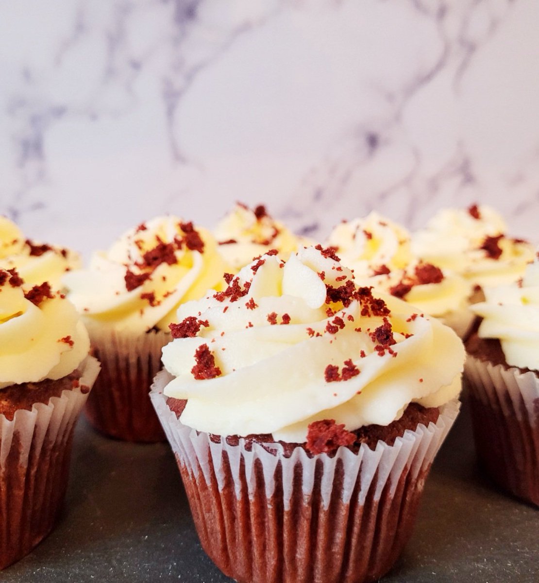 PLPBakery's tweet image. I AM SO EXCITED!
I thought I'd share the first of my Christmas range today
Red Velvet Cupcakes!
With a red chocolate sponge that melts in your mouth topped with a cream cheese buttercream icing! Sprinkled with more red chocolate sponge! 🤤
...I've lost my train of thought!