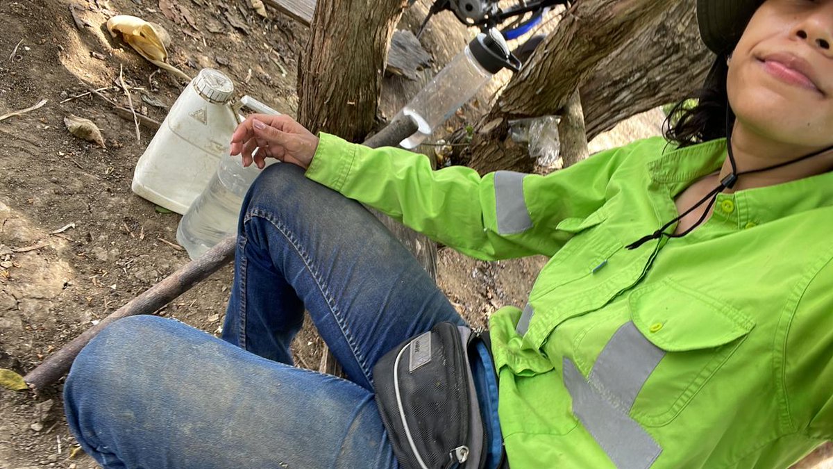 Sembra_Global's tweet photo. @sembra we create an inclusive working place, where the import is our team and #WomensChampion is our main goal...farming #castorbeans to produce #castor oil in #colombia @juangobotero working for the #Farmers @USAID_Colombia @UN_Women @GobSucre @castorbean2021 @IvanDuque https://t.co/LfGvmSpMUJ