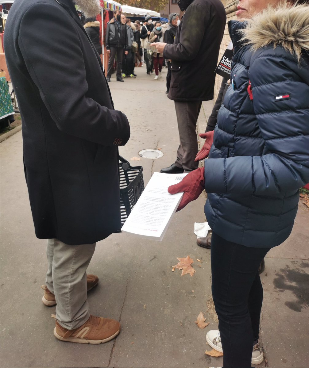 StJuste66438315's tweet photo. 😁Ben les gens un grand merci pour
Vôtre accueil ce matin a Toulouse
👉Pour #MelenchonProgramme
👉A 🕚 Rupture du Stok 😊 https://t.co/2HMC8kTbPA